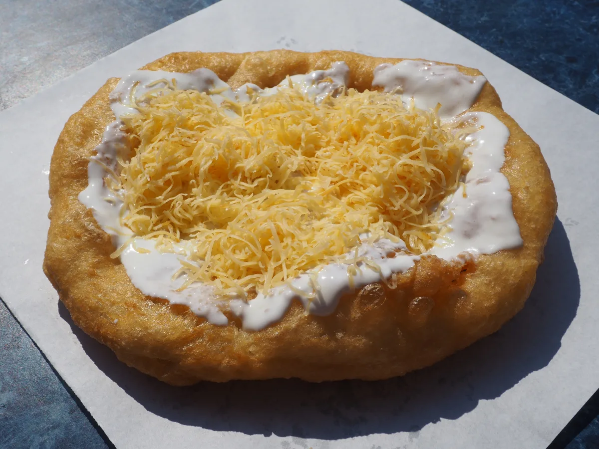 Langoš